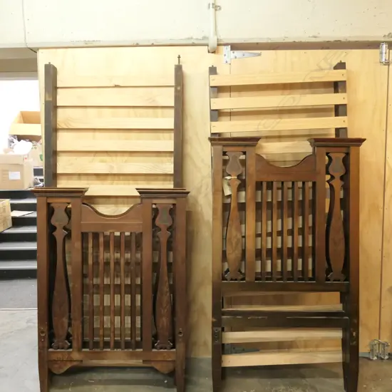 PR ARTS AND CRAFTS STYLE SINGLE BED ENDS W/ BASES