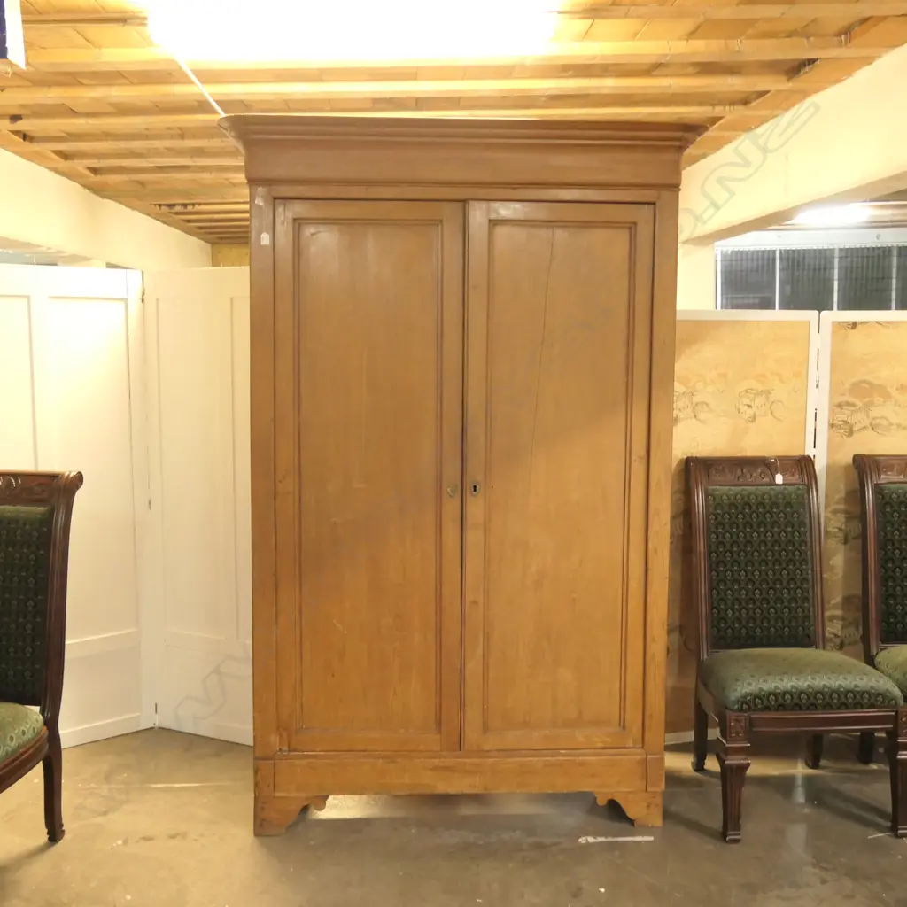 PINE 2 DOOR AMOIRE Image 1++