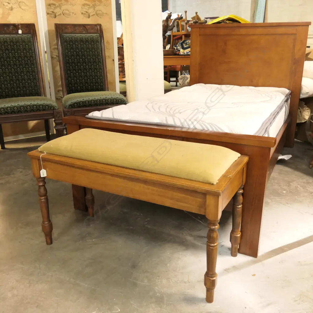 PIANO STOOL L. 900MM Image 1++