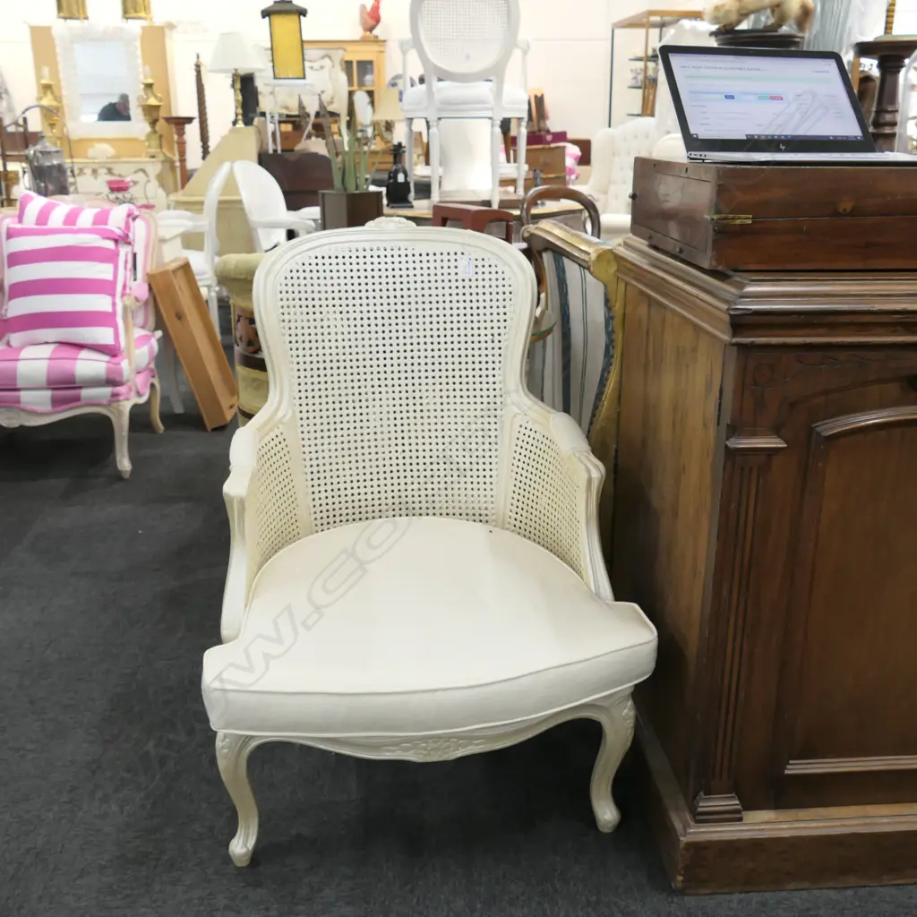 WICKER BACK CHATEAU STYLE CHAIR Image 1++