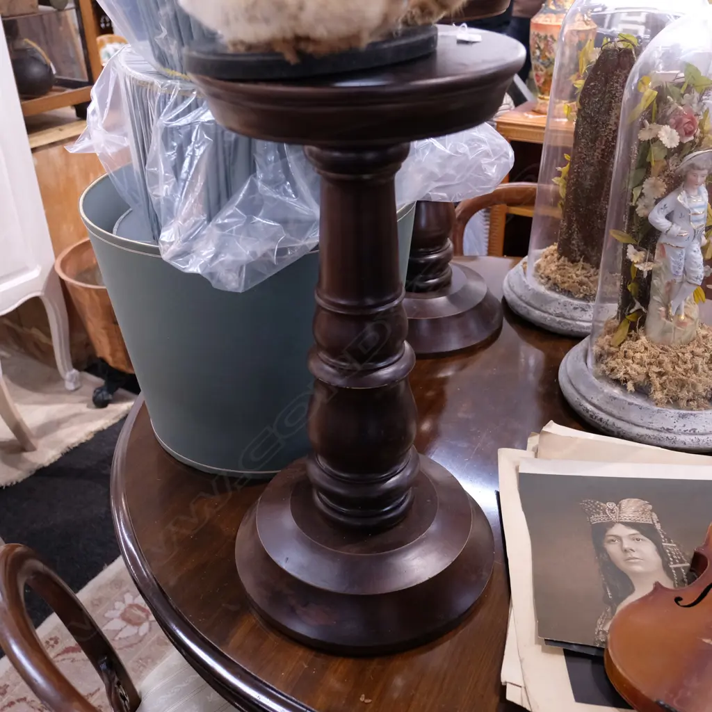 PR OF CIRCULAR WOODEN PEDESTALS H 670 MM Image 1++