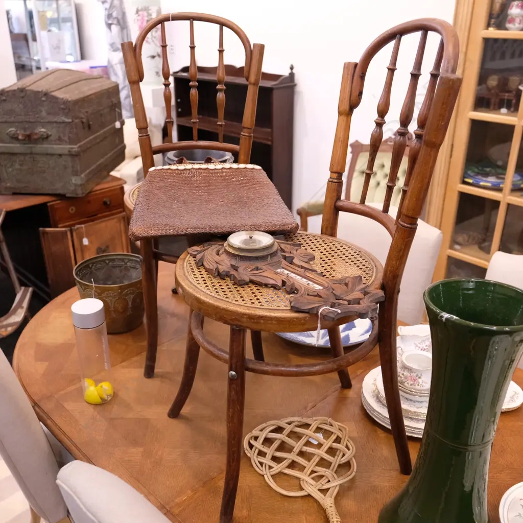 PR OF BENTWOOD SIDE CHAIRS Image 1++