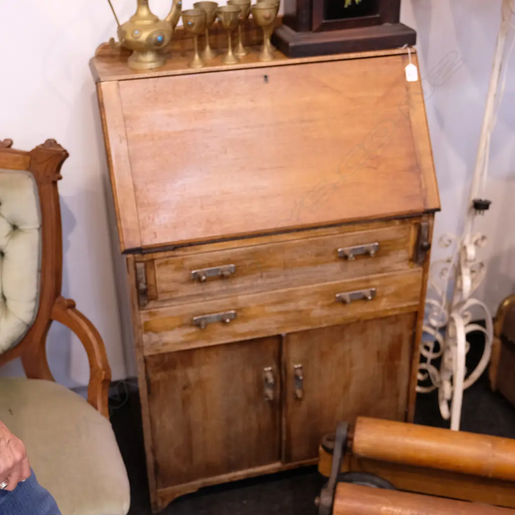 OAK FALL FRONT DESK Image 1++