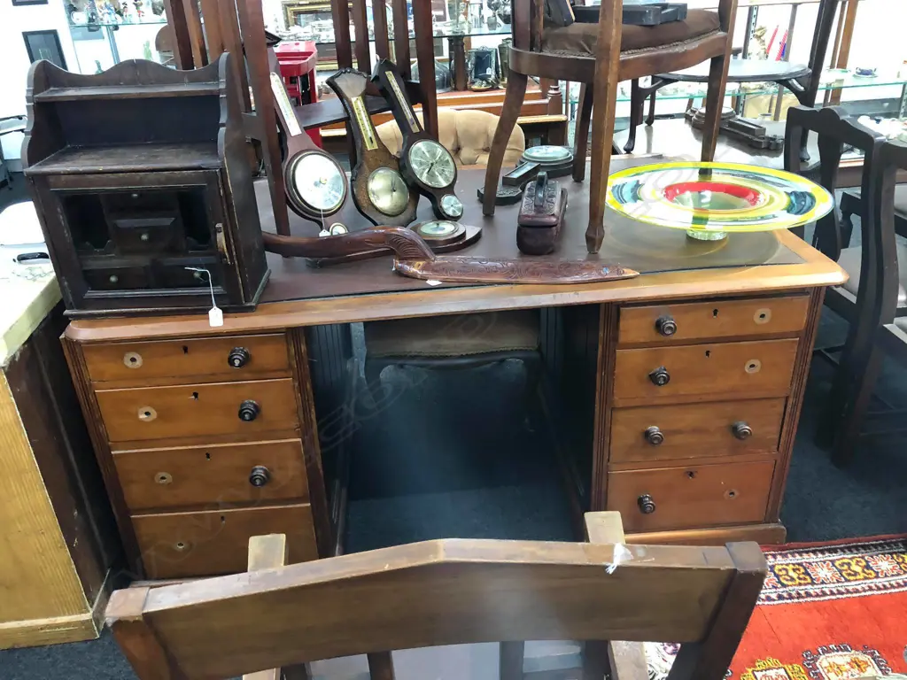 KAURI TIN PEDESTAL DESK SOME RESTORATION NEEDED Image 1++