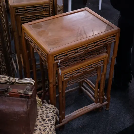 CHINESE ROSEWOOD NEST 4 SIDE TABLES H. 710MM