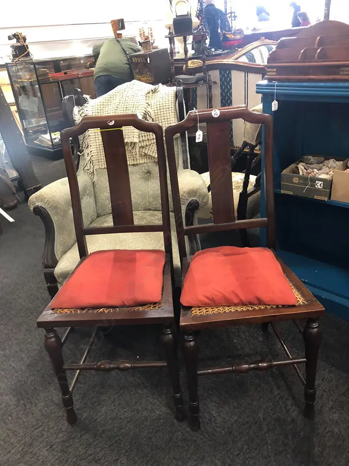 PR OF MAHOGANY FRAMED SIDE CHAIRS Image 1++