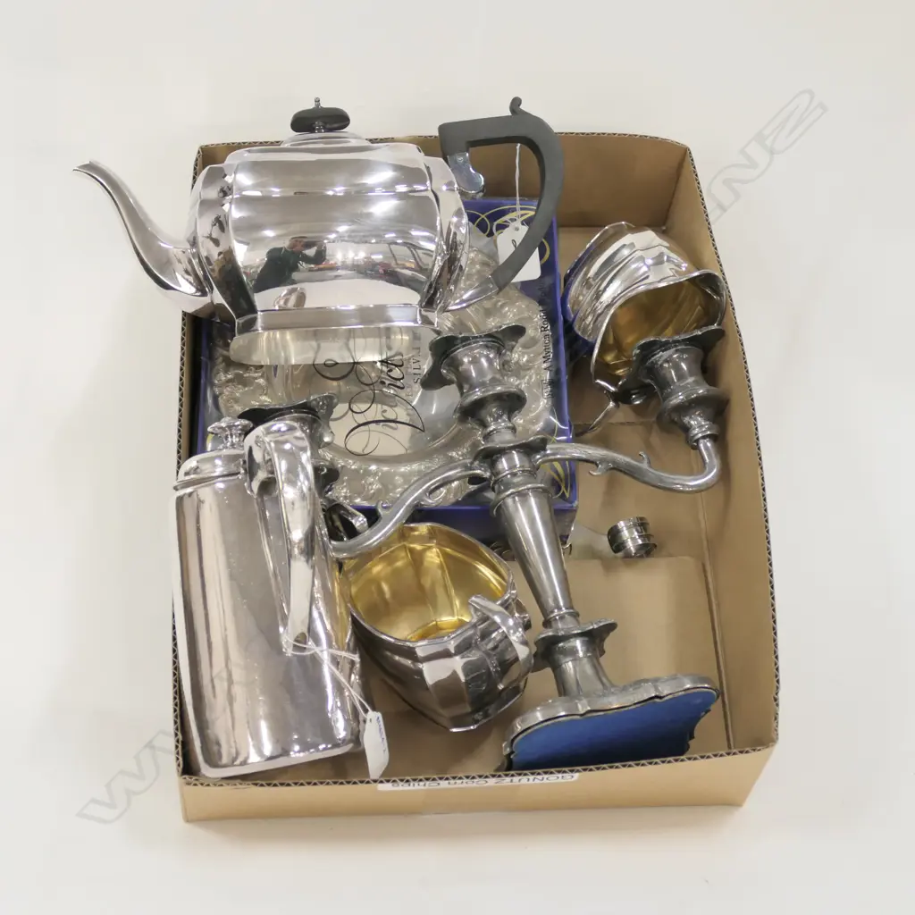 LOT ASST EP INCL. TEASET / CANDLESTICK ETC Image 1++