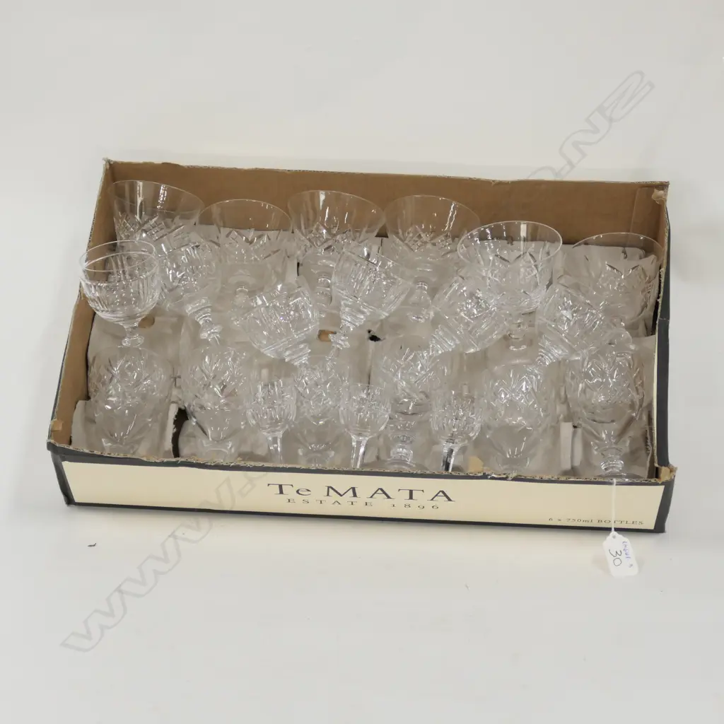3 SETS CRYSTAL GLASSES (CHIPS TO FOOT OF ONE) + 3 SMALL GLASSES Image 1++