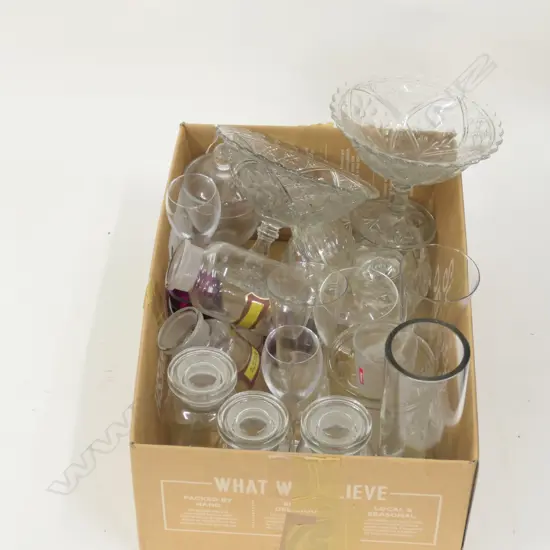 LOT ASST GLASSWARE 