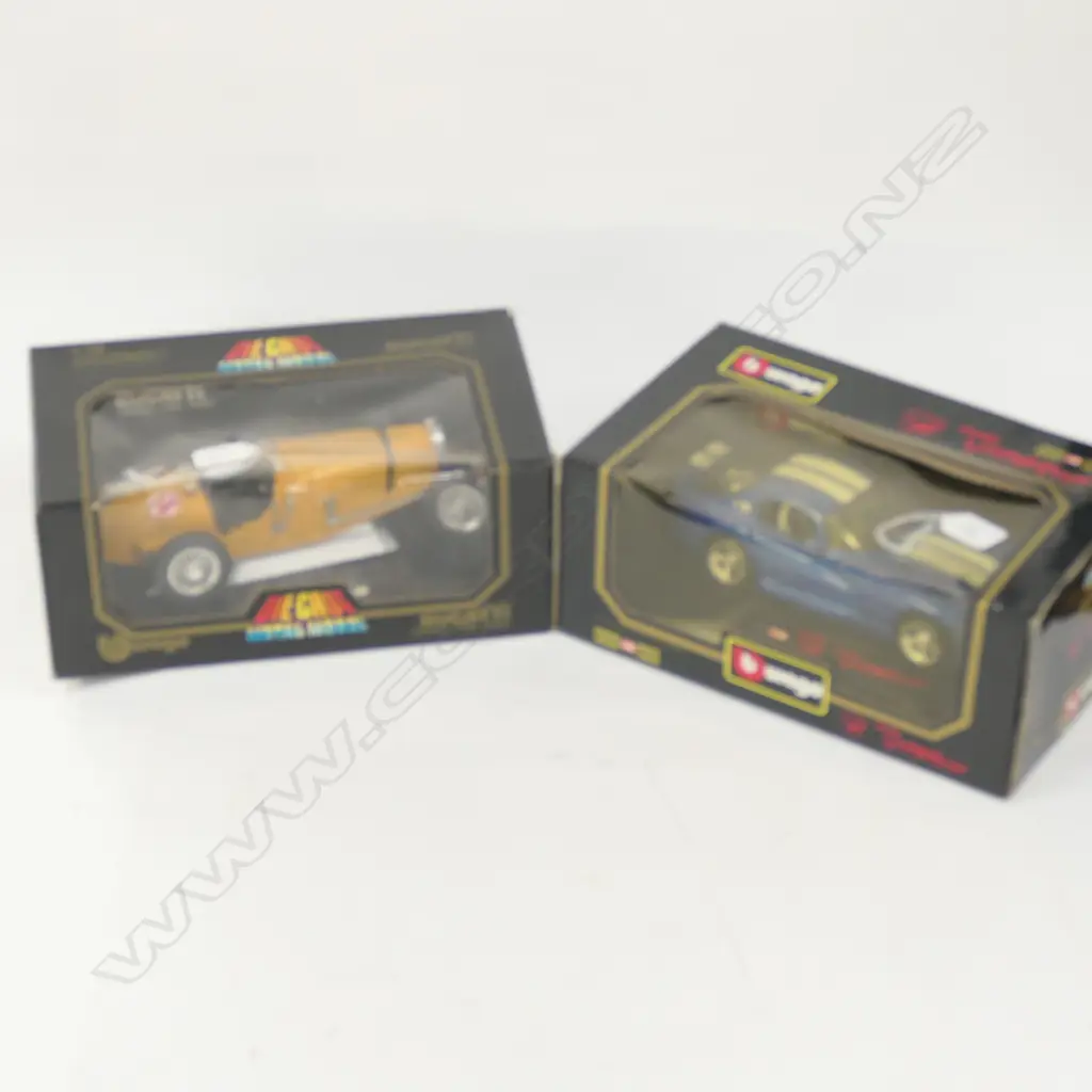 BURAGO 1/18 SCALE BUGATTI+DODGE Image 1++