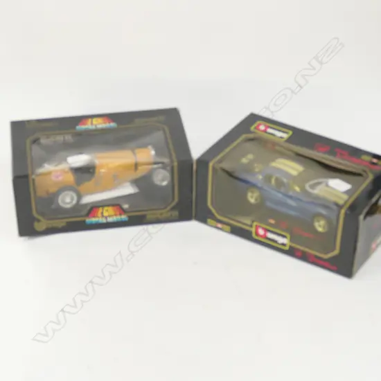 BURAGO 1/18 SCALE BUGATTI+DODGE