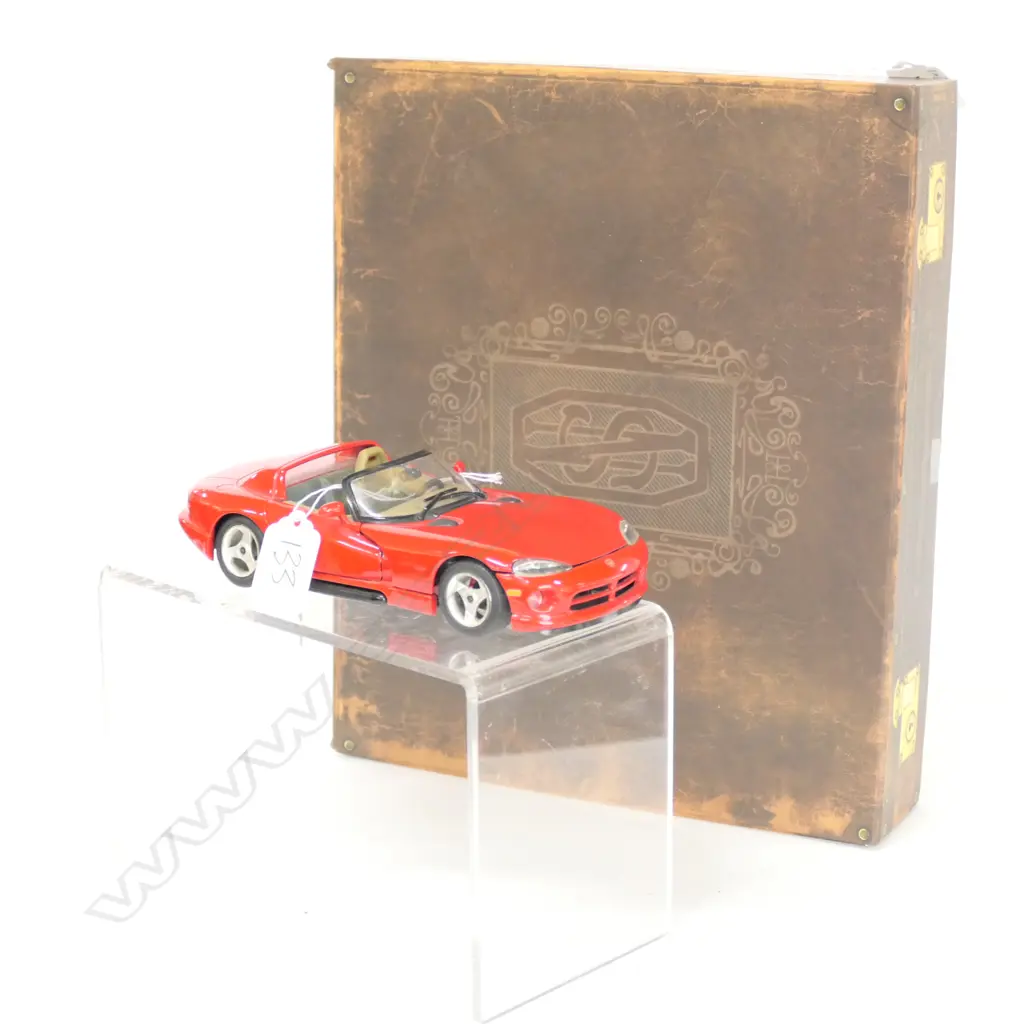 NEWT SCAMANDER STATIONERY SET & BURAGO VIPER MODEL CAR Image 1++