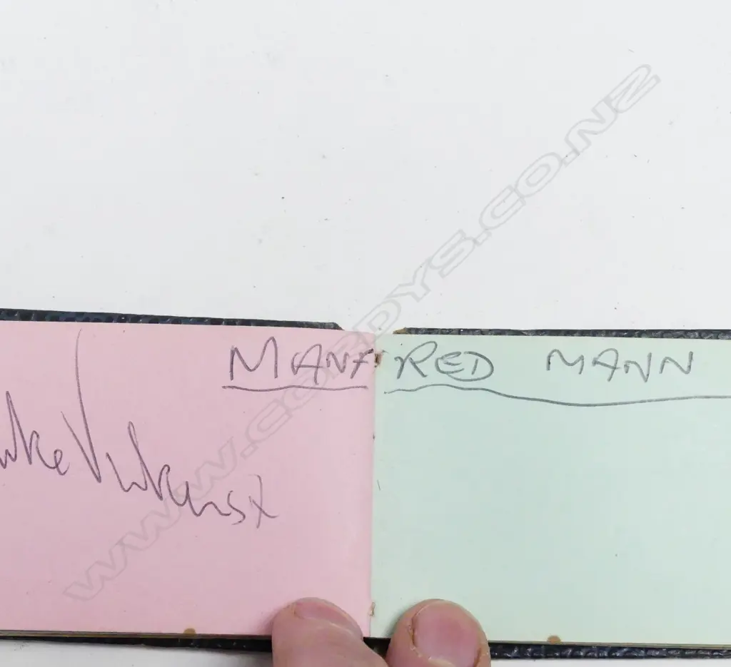 A small autograph book Image 1++