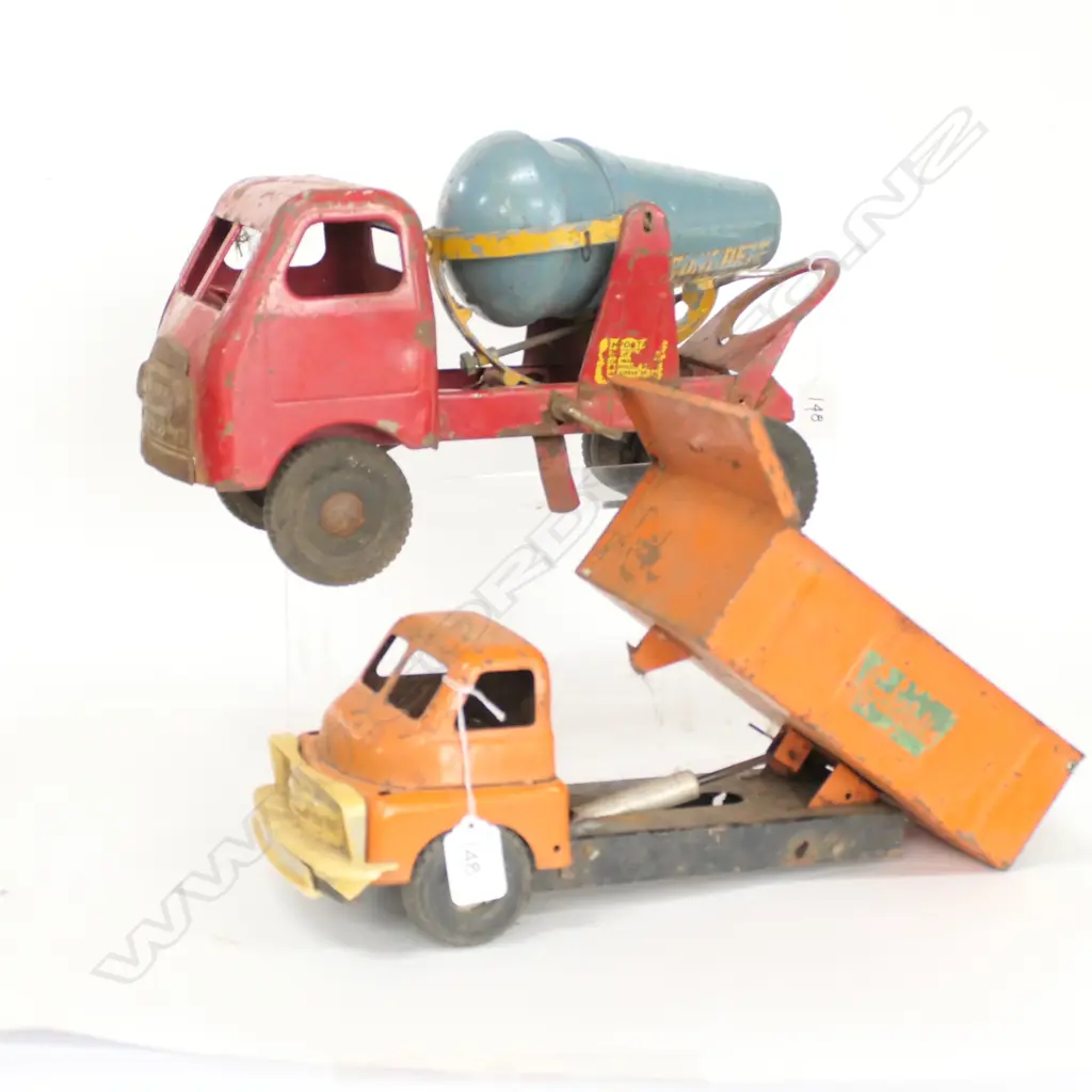 VINTAGE TIN TOY CONCRETE MIXER TRUCK + PICKUP TRUCK (A/F)  Image 1++
