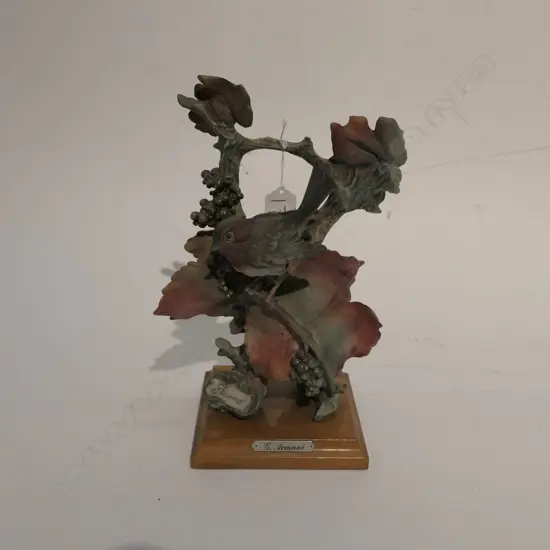 G. ARMANI BIRD SCULPTURE. H.280mm