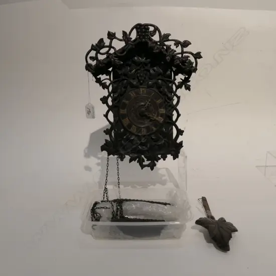 BLACK FOREST CLOCK FREIBURG 1891 L 320 MM