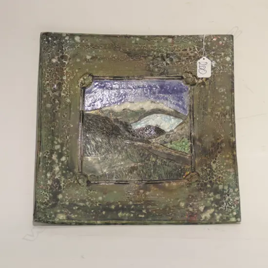 NZ STUDIO POTTERY SQUARE PLATTER (EX THE NGAIRE HART ESTATE COLLECTION)