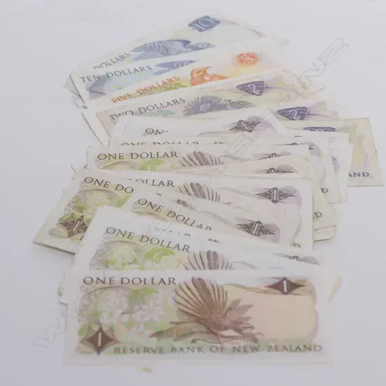 OLDER NZ DECIMAL BANKNOTES 