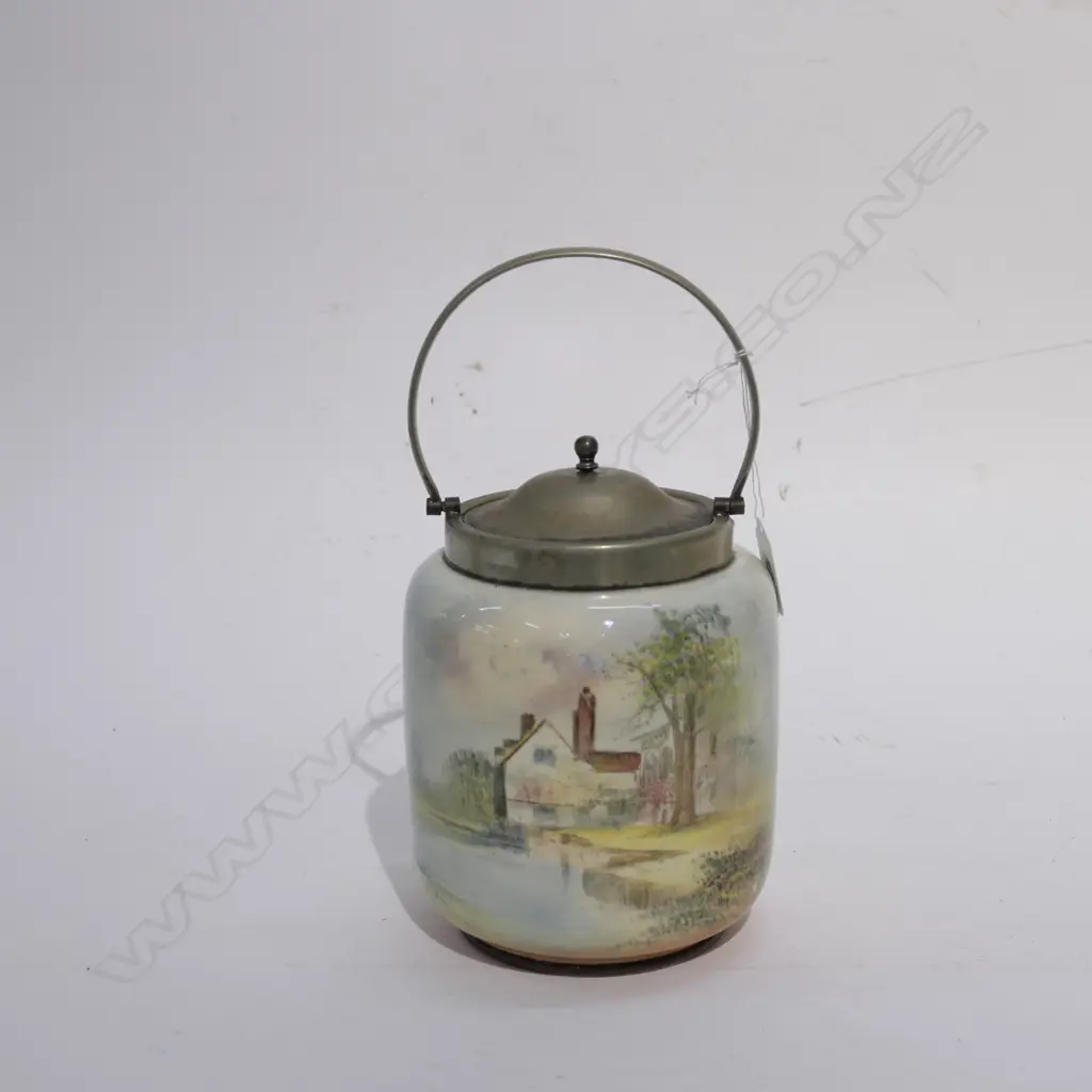 ROYAL DOULTON COUNTRY SERIES WARE BISCUIT BARREL Image 1++
