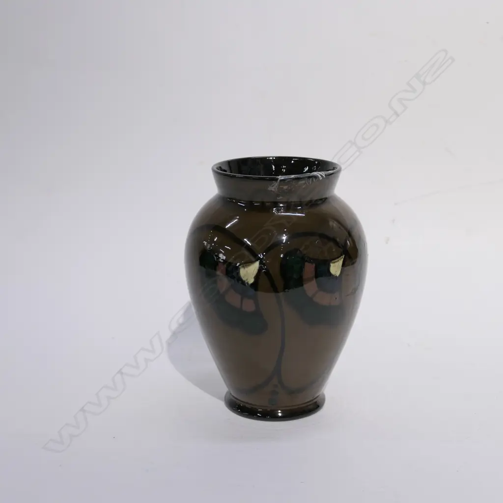 BROWN VASE HAND PAINTED SWEDEN Image 1++