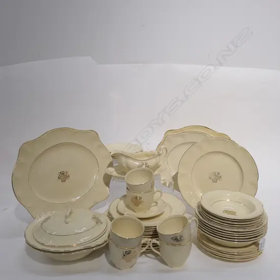 JOHNSON BROS DINNER SERVICE