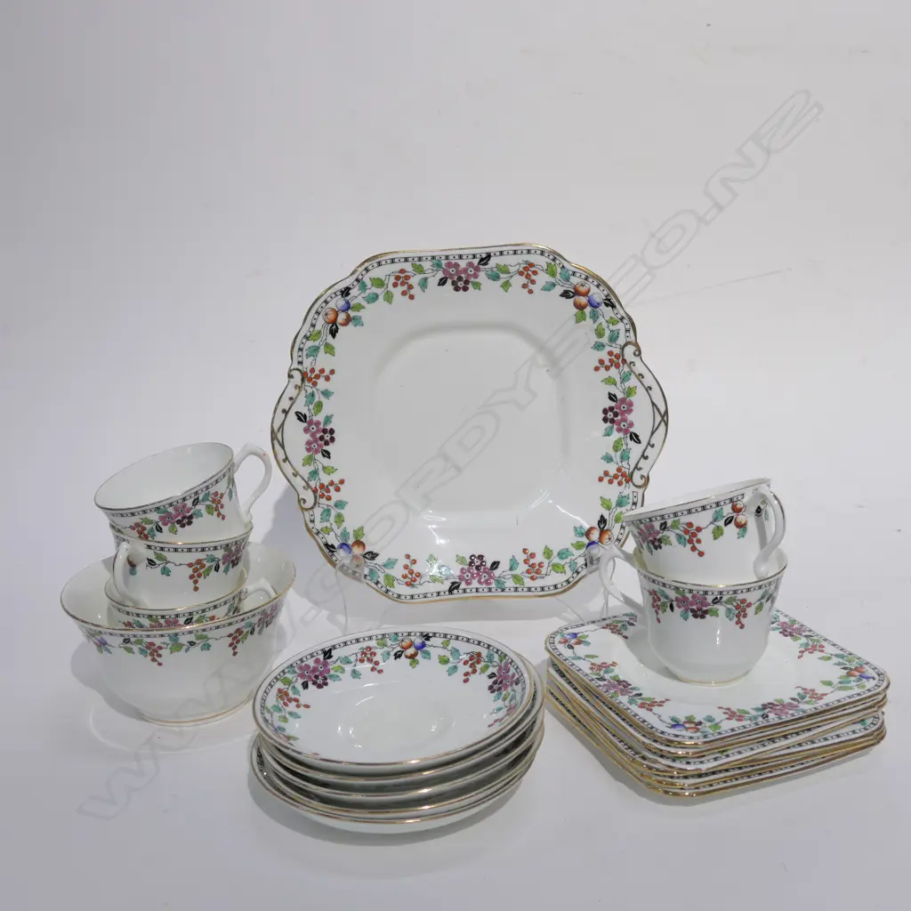 HAMMERSLEY PART TEA SERVICE A/F Image 1++