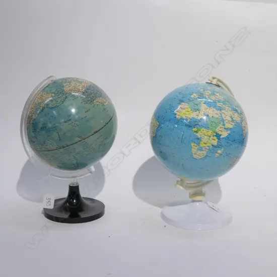 TWO WORLD GLOBES H. 300MM