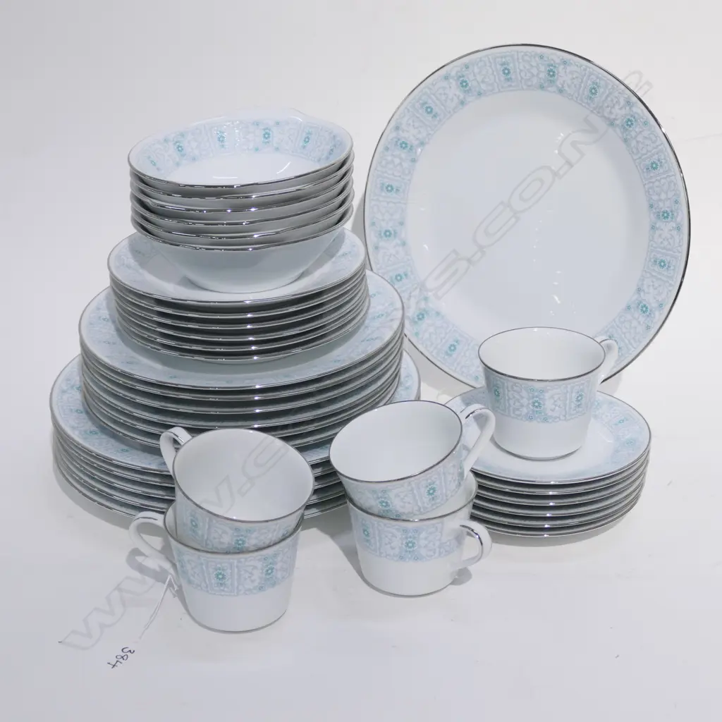 NORITAKE LINLEY 8 PLACE DINNER SERVICE Image 1++