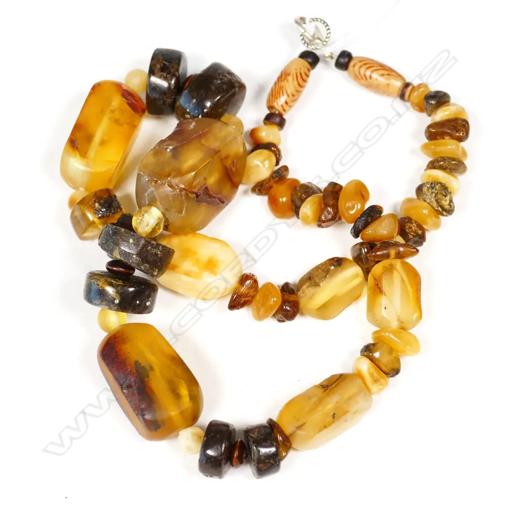 RUSTIC BALTIC AMBER BEADED NECKLACE Image 1++