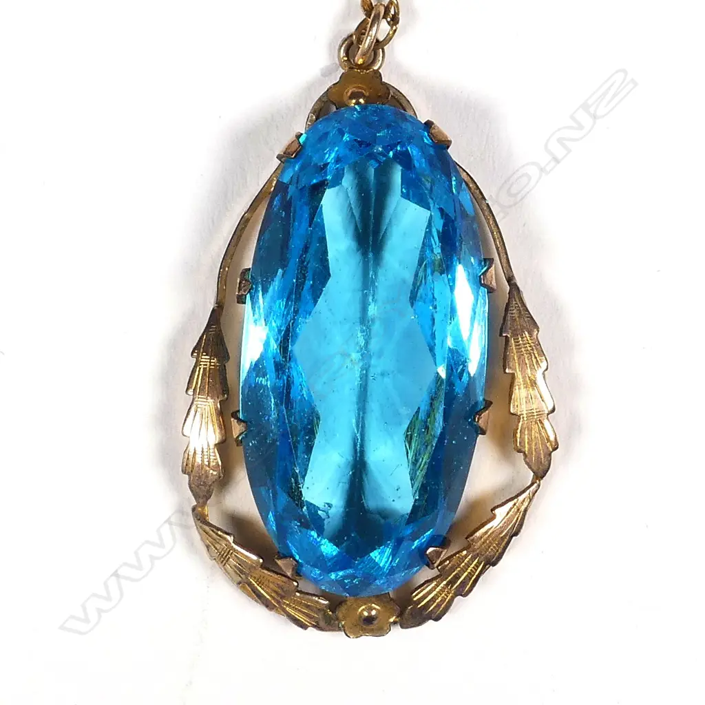 9CT GOLD PLATED CHAIN,PENDANT,FAUX AQUAMARINE (E25) Image 1++