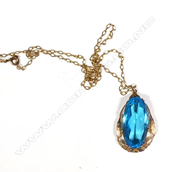 9CT GOLD PLATED CHAIN,PENDANT,FAUX AQUAMARINE (E25)
