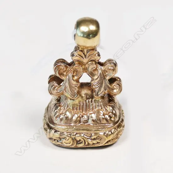 VICTORIAN ROLLED GOLD SEAL