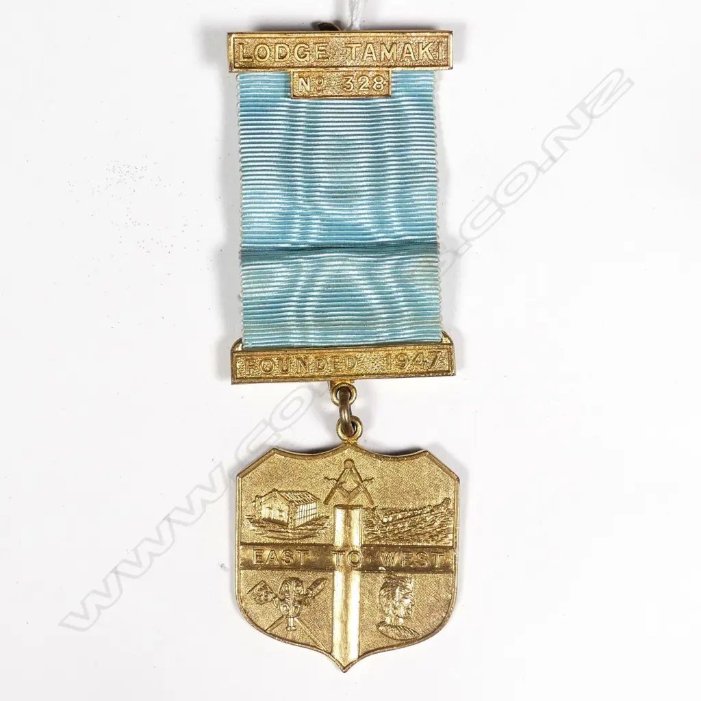 EAST TAMAKI LODGE MEDAL Image 1++