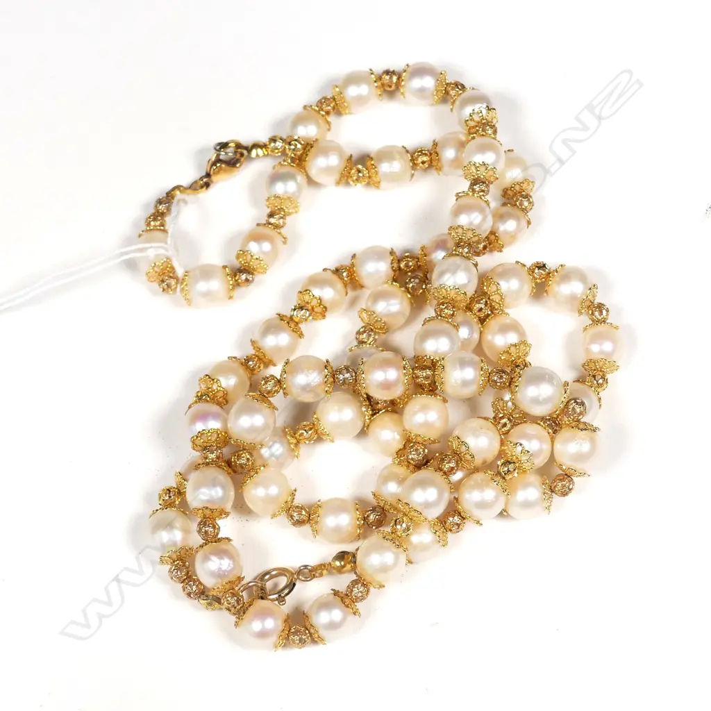 CULTURED PEARL NECKLACE/BRACELET SET WITH GILT CAPS AND BEADS Image 1++