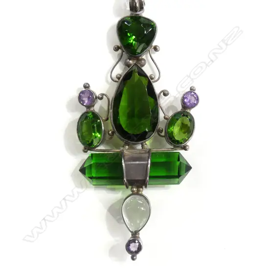 IMPRESSIVE SILVER AND GEMSTONE SET PENDANT