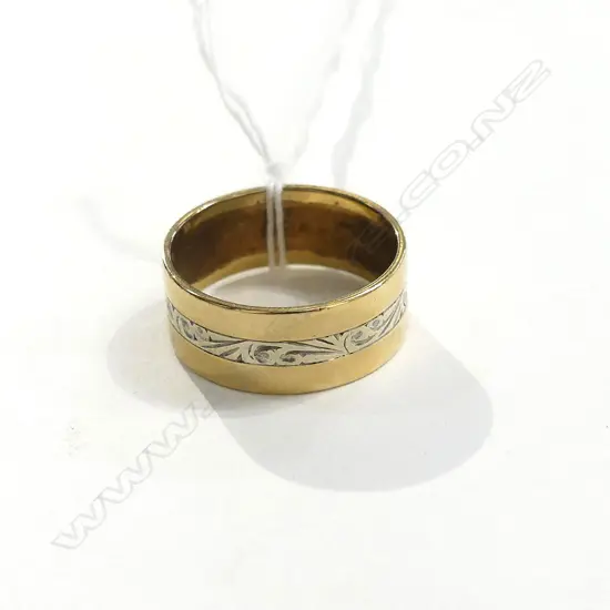 9CT GOLD RING 4.30GM
