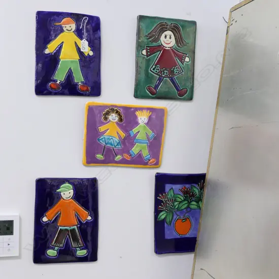 5 MORRIS & JAMES POTTERY WALL PLAQUES