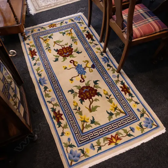 CHINESE STYLE RUG 890 X 1820