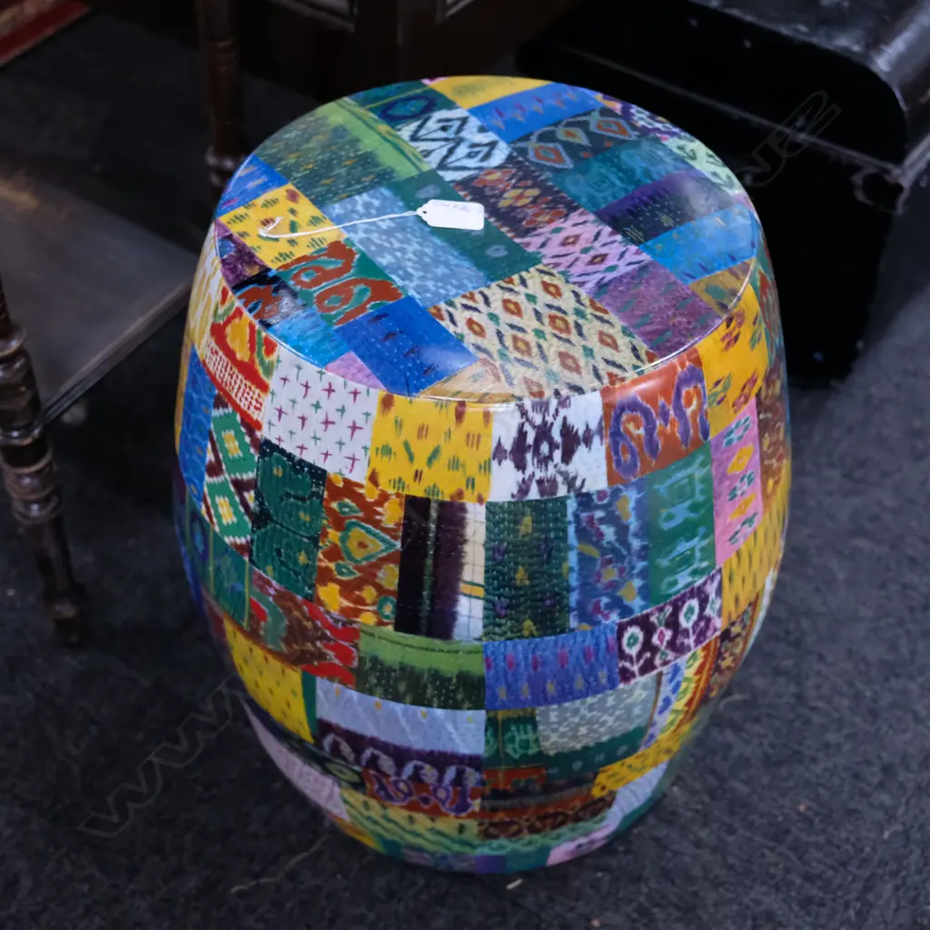 POLYCHROME PATCHWORK GARDEN STOOL BARREL FORM Image 1++