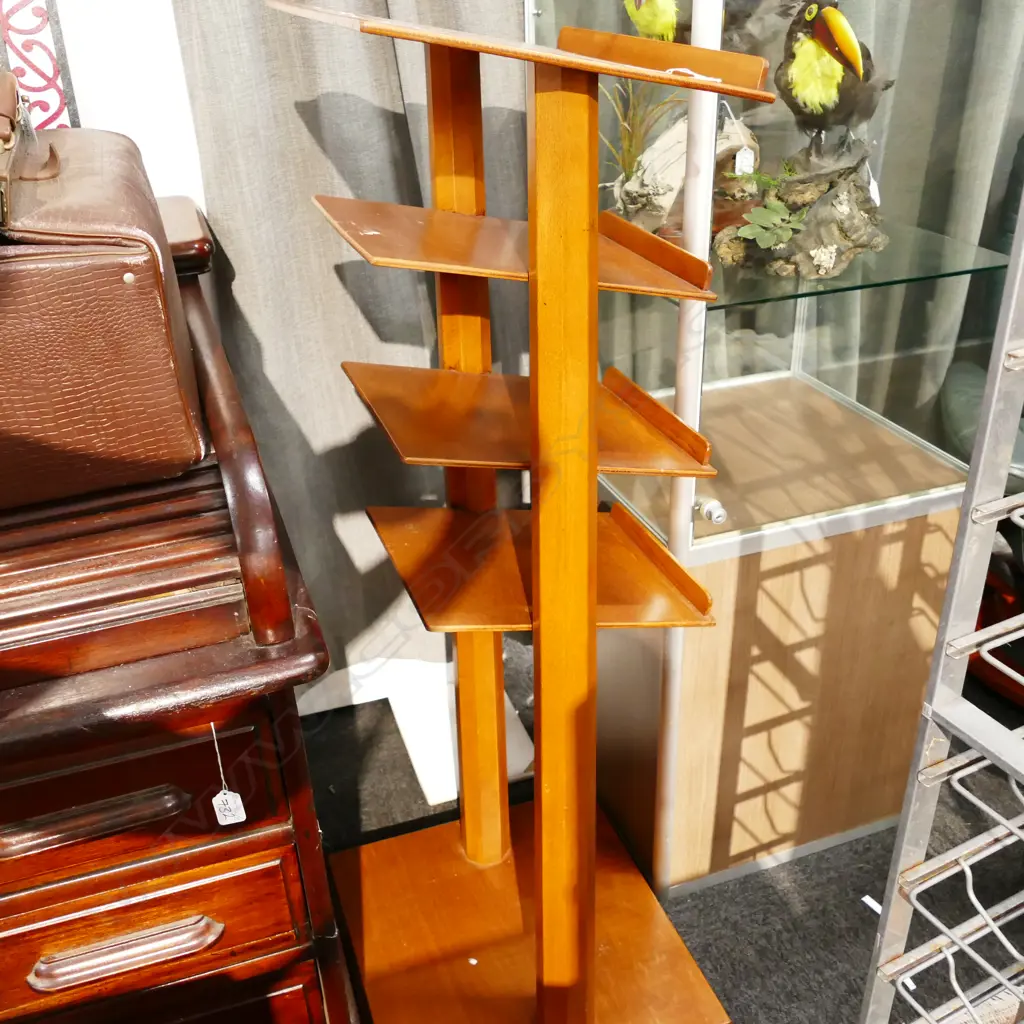 OAK MUSIC STAND H 1220 MM Image 1++