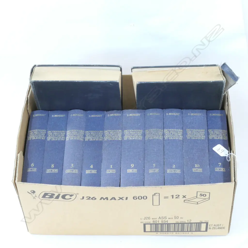 LOT BOOKS INCL DICTIONAIRRE - E BENEZIT VOL 1-8 + OTHERS Image 1++