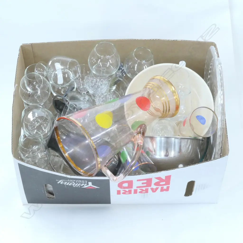 LOT ASST GLASSWARE / EPWARE ETC Image 1++