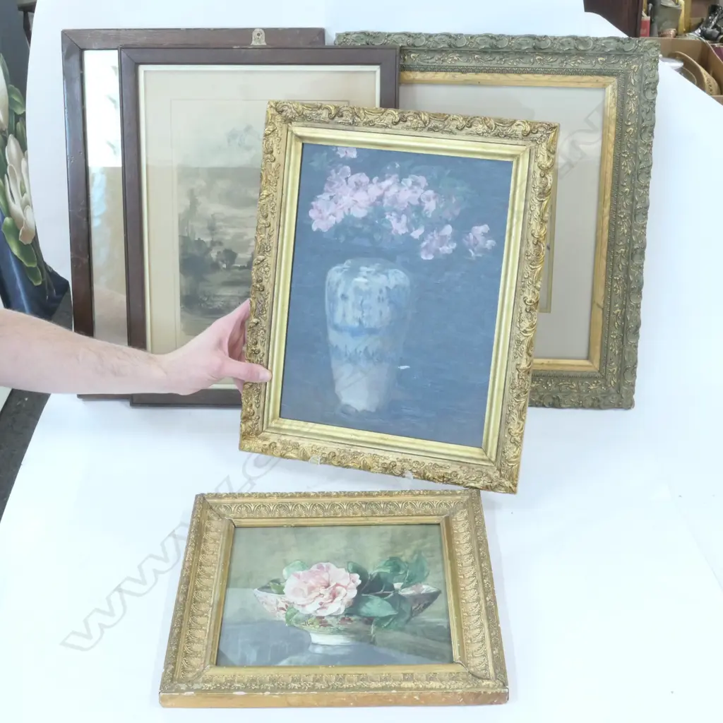 MIRROR AND 4 FRAMED PRINTS Image 1++