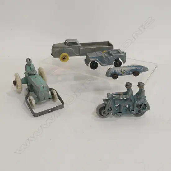 5 FUN HO VINTAGE TOYS: RACER POLICE MOTORBIKE ETC