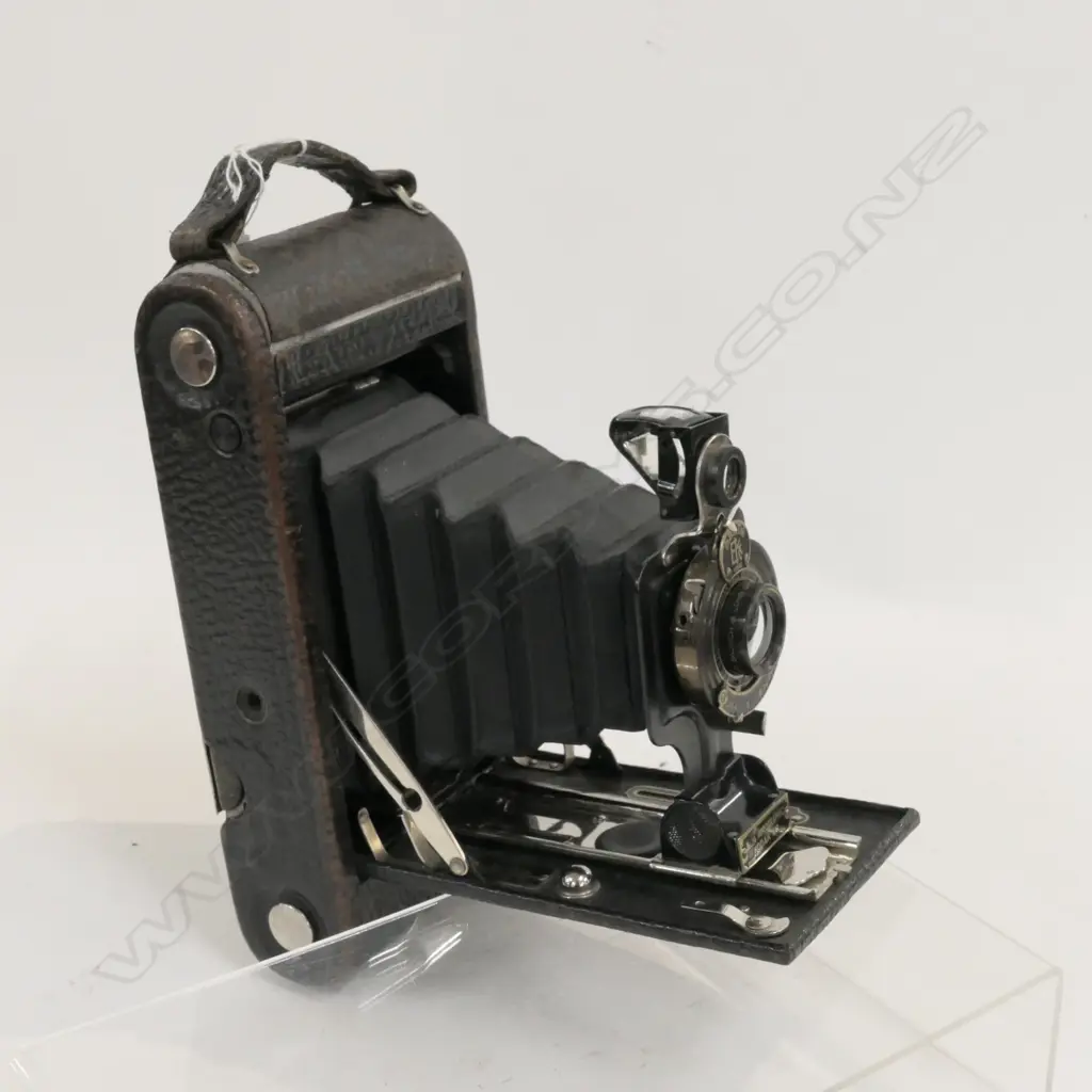 KODAK FOLDING CAMERA Image 1++