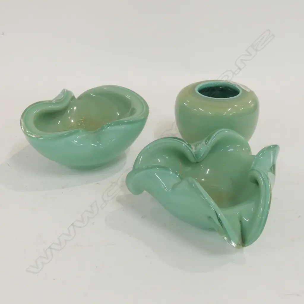 VENETIAN GLASS BOWLS AND VASE H. 120 Image 1++