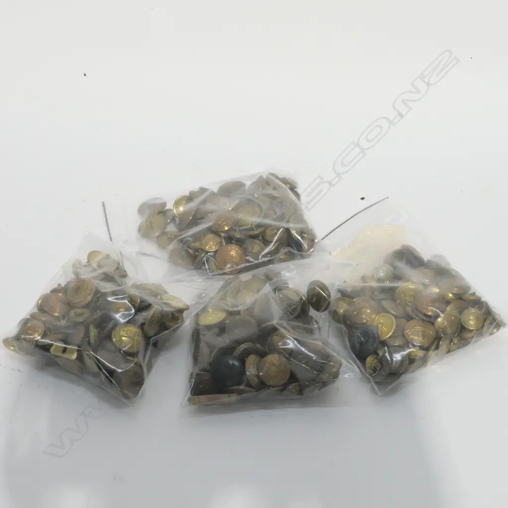 2 BAGS OF MILITARY BRASS BUTTONS Image 1++