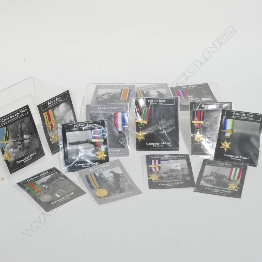 14  ASSORT. MINIATURE WAR MEDALS   Image 1++