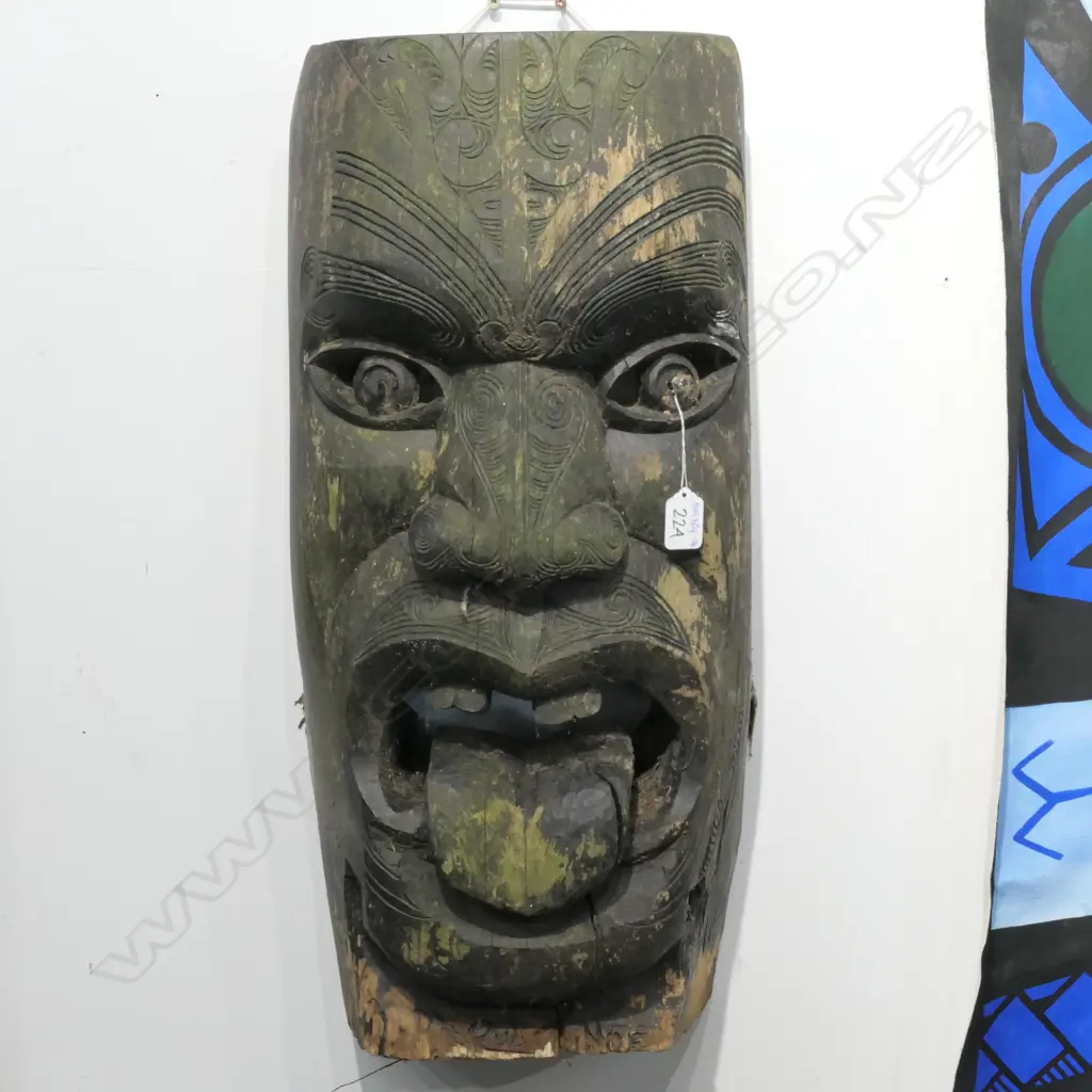 LARGE CARVED WOODEN MAORI HEAD H. 620MM Image 1++