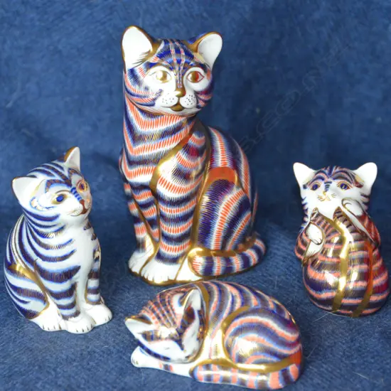 ROYAL CROWN DERBY 4 CATS/KITTENS